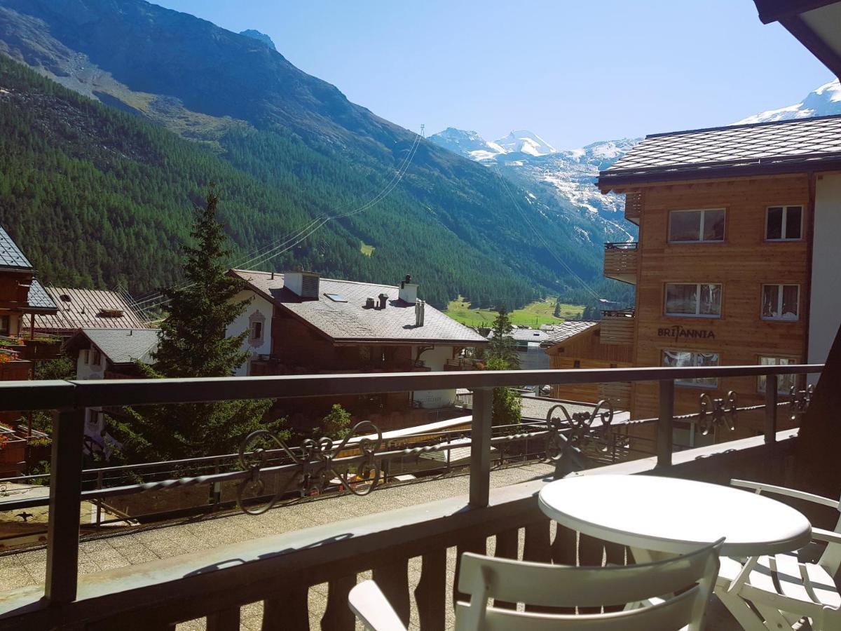 Self-Service Guesthouse Berggeist Saas-Fee Exterior photo